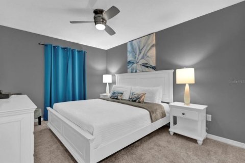 Adosado en venta en Kissimmee, Florida, 5 dormitorios, 213.12 m2 № 2101756 - foto 18