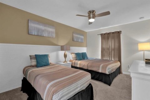 Adosado en venta en Kissimmee, Florida, 5 dormitorios, 213.12 m2 № 2101756 - foto 17