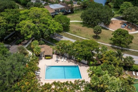 Casa en venta en Plantation, Florida, 2 dormitorios, 98.66 m2 № 2031888 - foto 7