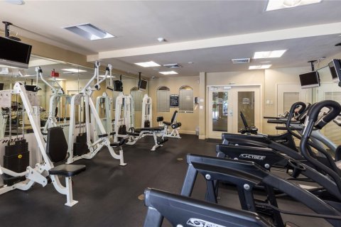 Condominio en alquiler en South Miami, Florida, 2 dormitorios, 93.83 m2 № 1954348 - foto 16