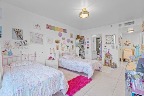 Снять в аренду кондоминиум в Авентура, Флорида 3 спальни, 220.18м2, № 1992417 - фото 27