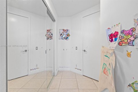 Снять в аренду кондоминиум в Авентура, Флорида 3 спальни, 220.18м2, № 1992417 - фото 29