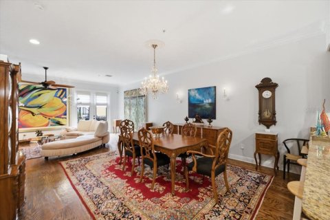 Adosado en venta en Tampa, Florida, 3 dormitorios, 261.06 m2 № 2310316 - foto 6