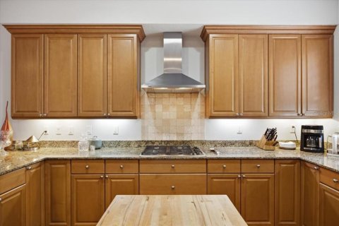 Adosado en venta en Tampa, Florida, 3 dormitorios, 261.06 m2 № 2310316 - foto 3