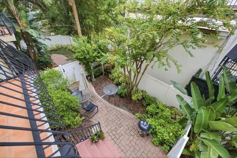 Adosado en venta en Tampa, Florida, 3 dormitorios, 261.06 m2 № 2310316 - foto 15