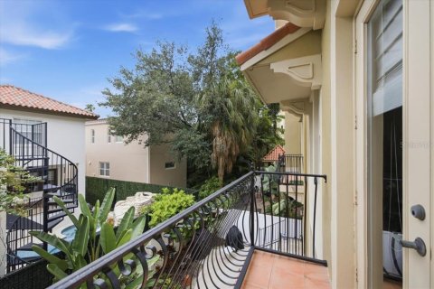 Adosado en venta en Tampa, Florida, 3 dormitorios, 261.06 m2 № 2310316 - foto 13