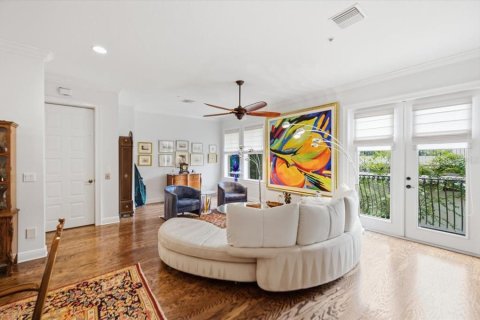 Adosado en venta en Tampa, Florida, 3 dormitorios, 261.06 m2 № 2310316 - foto 9