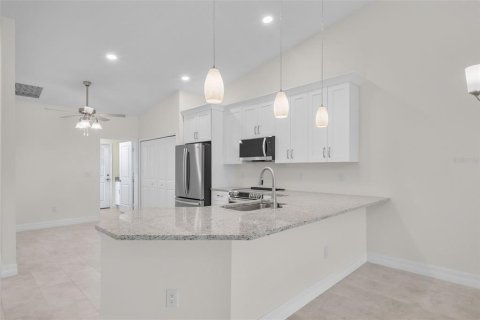 Condominio en venta en Punta Gorda, Florida, 3 dormitorios, 163.97 m2 № 2428796 - foto 7