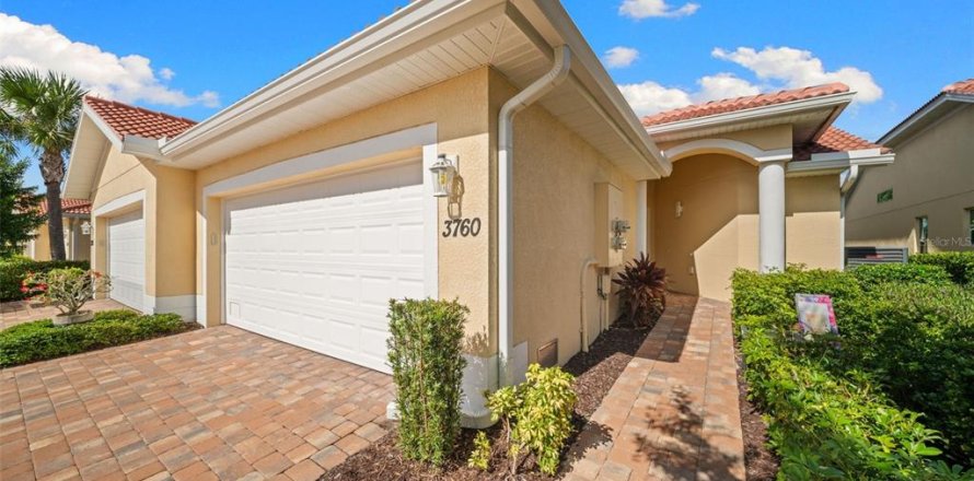 Condominio en Punta Gorda, Florida, 3 dormitorios № 2428796