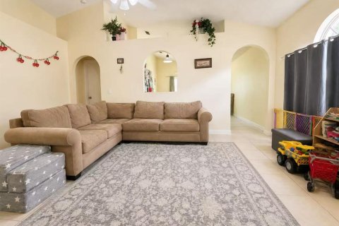 Купить виллу или дом в Орландо, Флорида 6 комнат, 120.03м2, № 2317486 - фото 7
