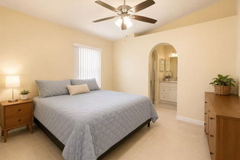 Купить виллу или дом в Орландо, Флорида 6 комнат, 120.03м2, № 2317486 - фото 19