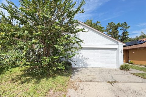 House in Orlando, Florida 3 bedrooms, 120.03 sq.m. № 2317486