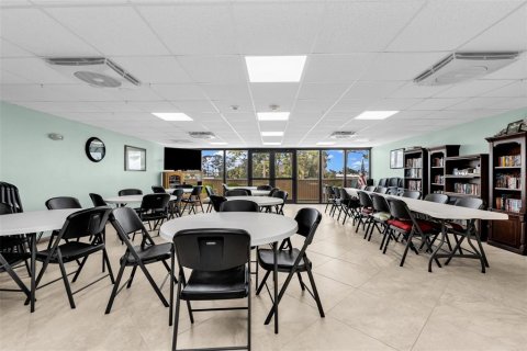 Copropriété à vendre à Port Charlotte, Floride: 2 chambres, 85.38 m2 № 2234631 - photo 21