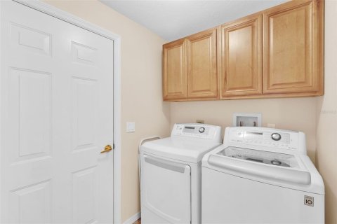 Condo in Sarasota, Florida, 2 bedrooms № 2122783 - photo 29