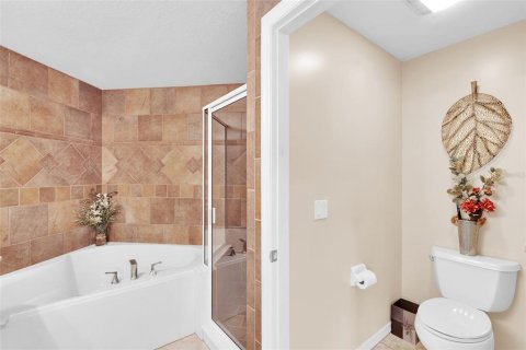 Condo in Sarasota, Florida, 2 bedrooms № 2122783 - photo 25