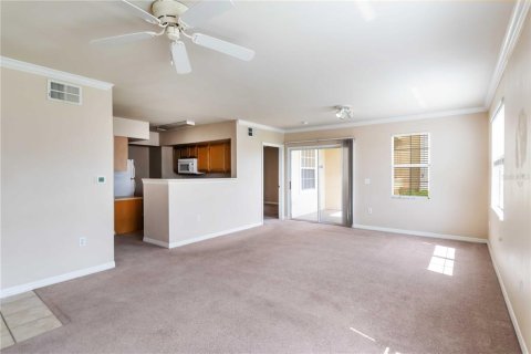 Condominio en alquiler en Sarasota, Florida, 2 dormitorios, 98.29 m2 № 1873337 - foto 8