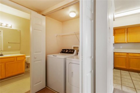Condominio en alquiler en Sarasota, Florida, 2 dormitorios, 98.29 m2 № 1873337 - foto 26