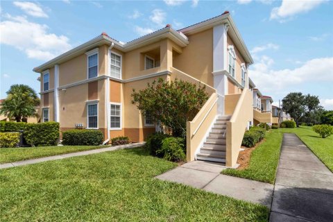 Condominio en alquiler en Sarasota, Florida, 2 dormitorios, 98.29 m2 № 1873337 - foto 3