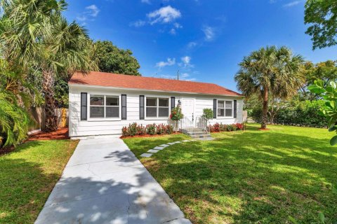 Villa ou maison à louer à West Palm Beach, Floride: 2 chambres, 93.65 m2 № 2174102 - photo 14