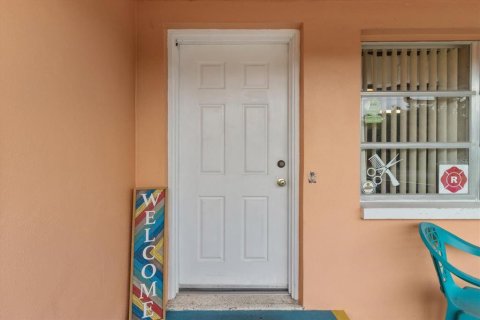 Propiedad comercial en venta en Inverness, Florida, 137.03 m2 № 1346914 - foto 8