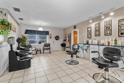 Propiedad comercial en venta en Inverness, Florida, 137.03 m2 № 1346914 - foto 19