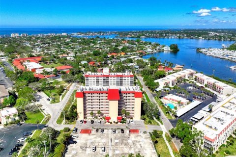 Copropriété à vendre à Venice, Floride: 2 chambres, 83.61 m2 № 1736314 - photo 1
