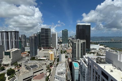 Купить кондоминиум в Майами, Флорида 1 спальня, 60.48м2, № 2001852 - фото 11