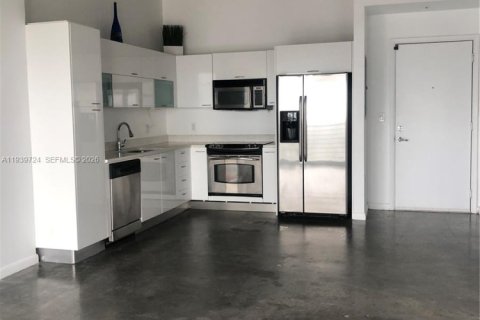 Купить кондоминиум в Майами, Флорида 1 спальня, 60.48м2, № 2001852 - фото 18