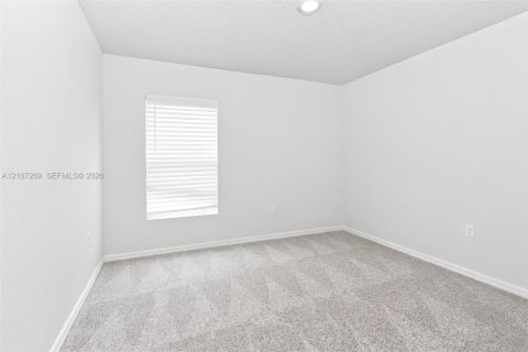 Casa en venta en Port St. Lucie, Florida, 4 dormitorios, 166.85 m2 № 2420753 - foto 10