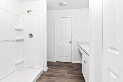 Casa en venta en Port St. Lucie, Florida, 4 dormitorios, 166.85 m2 № 2420753 - foto 18