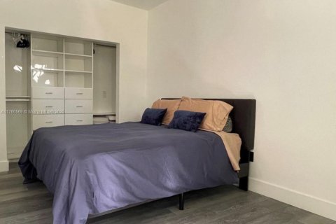 Villa ou maison à vendre à Miami, Floride: 4 chambres, 255.57 m2 № 1978185 - photo 22