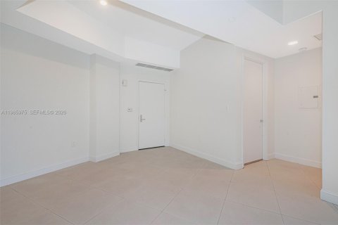 Снять в аренду кондоминиум в Авентура, Флорида 2 спальни, 124.02м2, № 2047613 - фото 4