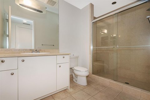 Снять в аренду кондоминиум в Авентура, Флорида 2 спальни, 124.02м2, № 2047613 - фото 22