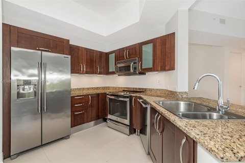 Снять в аренду кондоминиум в Авентура, Флорида 2 спальни, 124.02м2, № 2047613 - фото 9