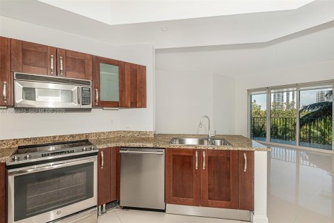 Снять в аренду кондоминиум в Авентура, Флорида 2 спальни, 124.02м2, № 2047613 - фото 10