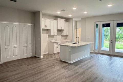 Commercial property in Ocala, Florida 6 bedrooms, 243.96 sq.m. № 2354339 - photo 5