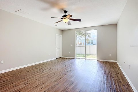 Villa ou maison à vendre à Davenport, Floride: 3 chambres, 148.92 m2 № 2198772 - photo 3