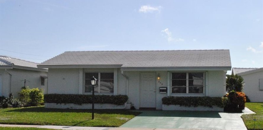 Casa en Boynton Beach, Florida 2 dormitorios, 94.02 m2 № 2175829