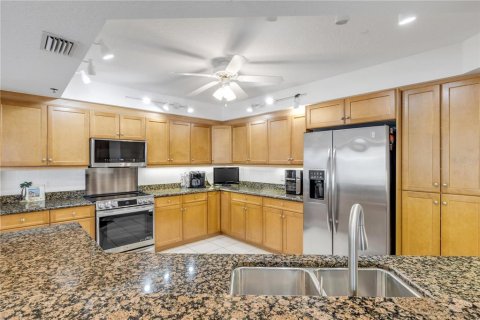 Condo in New Smyrna Beach, Florida, 3 bedrooms  № 2231111 - photo 3