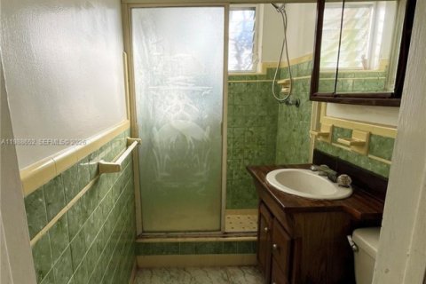 Villa ou maison à vendre à Fort Lauderdale, Floride: 2 chambres, 162.02 m2 № 2051454 - photo 12
