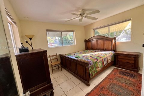 Villa ou maison à vendre à Fort Lauderdale, Floride: 2 chambres, 162.02 m2 № 2051454 - photo 10