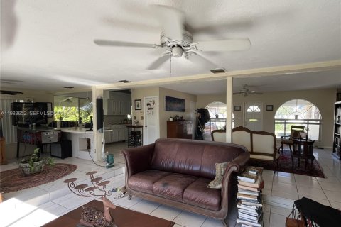 Villa ou maison à vendre à Fort Lauderdale, Floride: 2 chambres, 162.02 m2 № 2051454 - photo 5