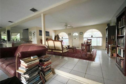 Villa ou maison à vendre à Fort Lauderdale, Floride: 2 chambres, 162.02 m2 № 2051454 - photo 16