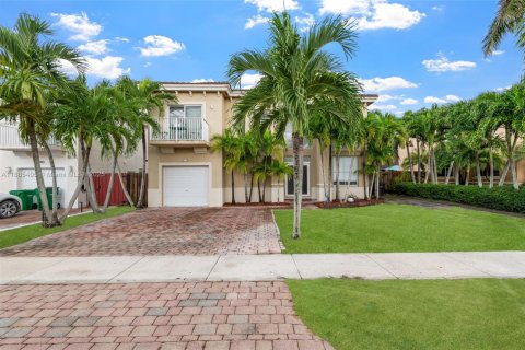 Villa ou maison à vendre à Homestead, Floride: 3 chambres, 186.08 m2 № 1931661 - photo 2