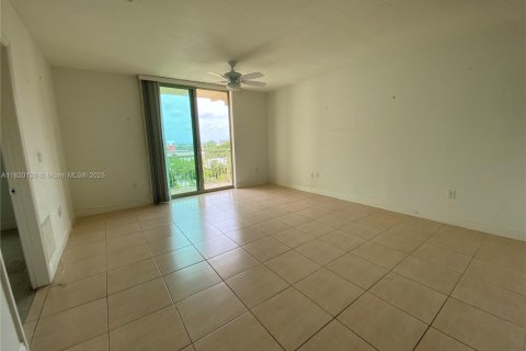 Condo in West Palm Beach, Florida, 1 bedroom  № 1780113 - photo 16
