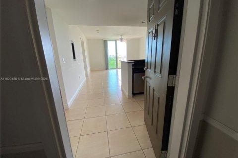 Condo in West Palm Beach, Florida, 1 bedroom  № 1780113 - photo 10
