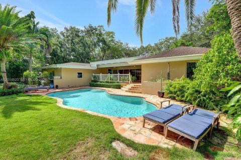 Villa ou maison à louer à Pinecrest, Floride: 3 chambres, 305.83 m2 № 2076489 - photo 24
