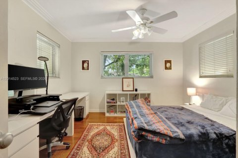 Villa ou maison à louer à Pinecrest, Floride: 3 chambres, 305.83 m2 № 2076489 - photo 16