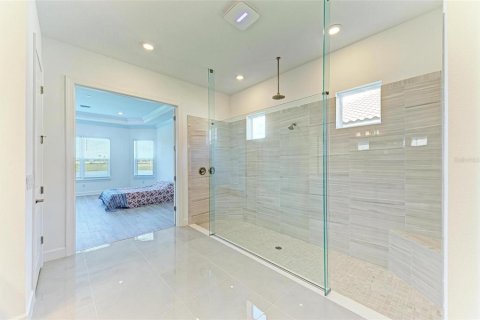 House in Bradenton, Florida 3 bedrooms, 279.08 sq.m. № 2219432 - photo 30