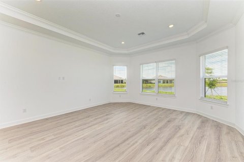 House in Bradenton, Florida 3 bedrooms, 279.08 sq.m. № 2219432 - photo 24